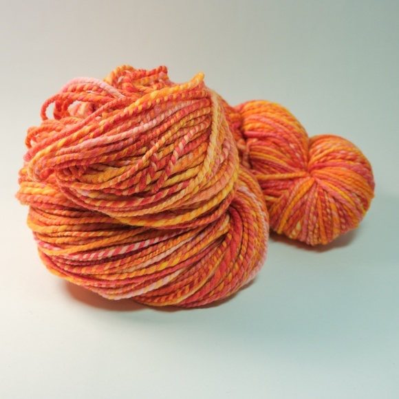 Candle Light Handspun Merino Wool 2-Ply Yarn 80 Yds - Picture 2 of 6